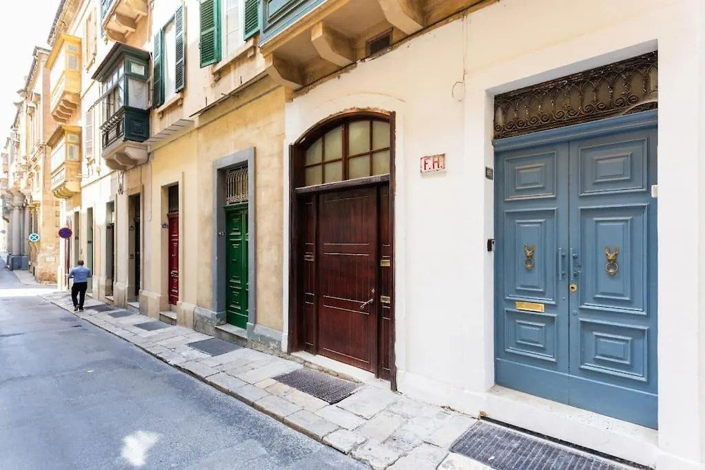 Townhouse With Dreamy Terrace Villa Valletta Holiday home